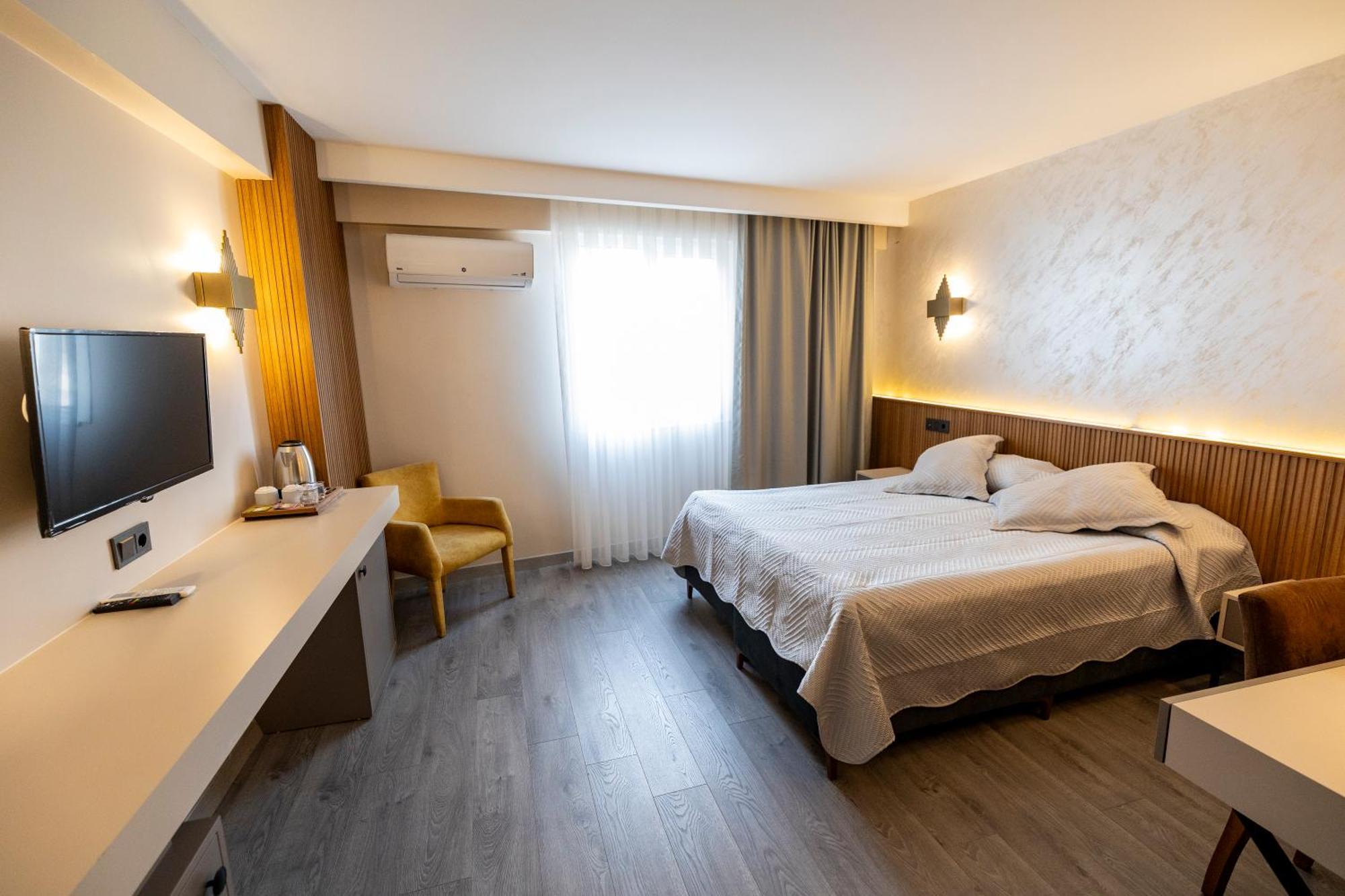 Aktas Hotel Mersin  Buitenkant foto
